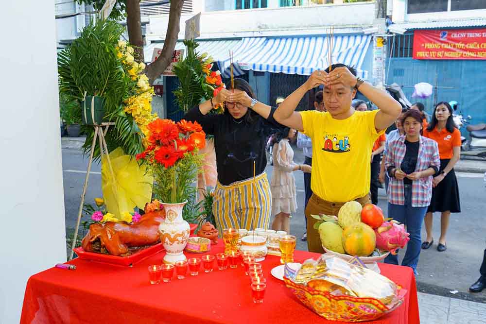 khai truong co so tan phu 1