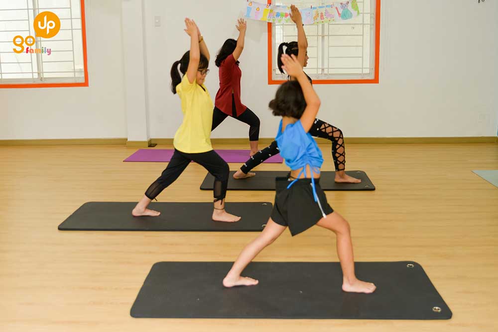 loi ich cua yoga doi voi tre em 4