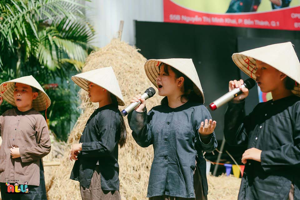 tre em va nghe thuat 05
